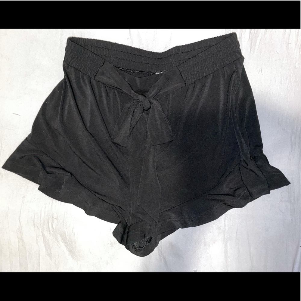 Express size L shorts